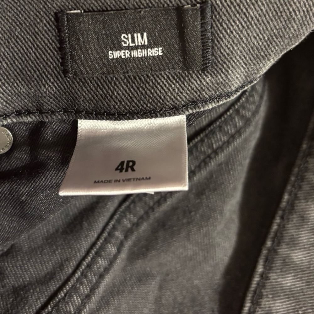 Express Jeans with Beaded Side Accent - Picture 4 of 10